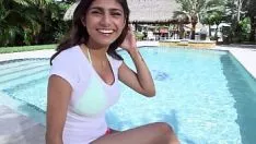 Play He is amazed at how well Mia Khalifa fucks her pussy