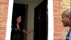 Oynat Siyah hayatıyla siyah
