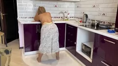 Play Stepmom's Anal Craving: A Desi MILF's Passionate Anal Sex Experience in the Kitchen