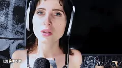 Odtwórz Niemiecka Fantasy Asmr Cuckold z Lou Nesbit i Lia Louise